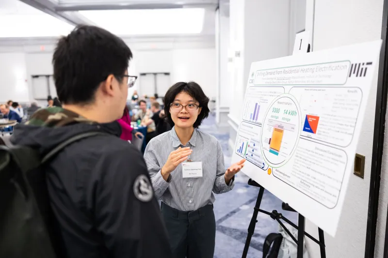An Energy UROP student presents their work at the 2024 Annual Research Conference