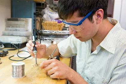 201202-ugradresearch-3.jpg