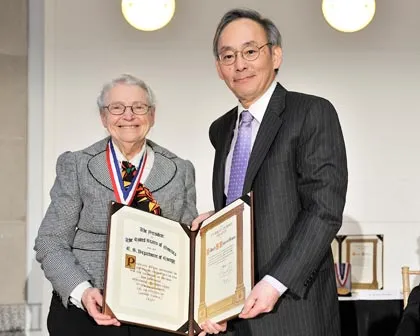 201205-fermiaward-2.jpg