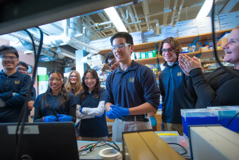 MaldenCatholic_Furst_Lab_015.jpg