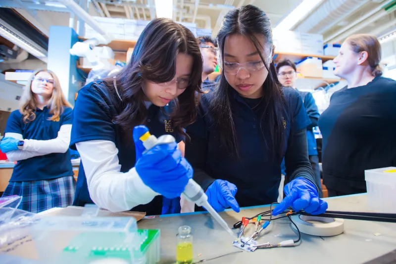 MaldenCatholic_Furst_Lab_057.jpg