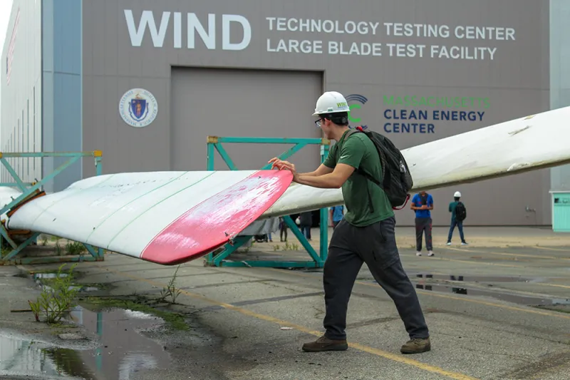 fpop-class-of-2022-wind-turbine-blade-wttc.jpg