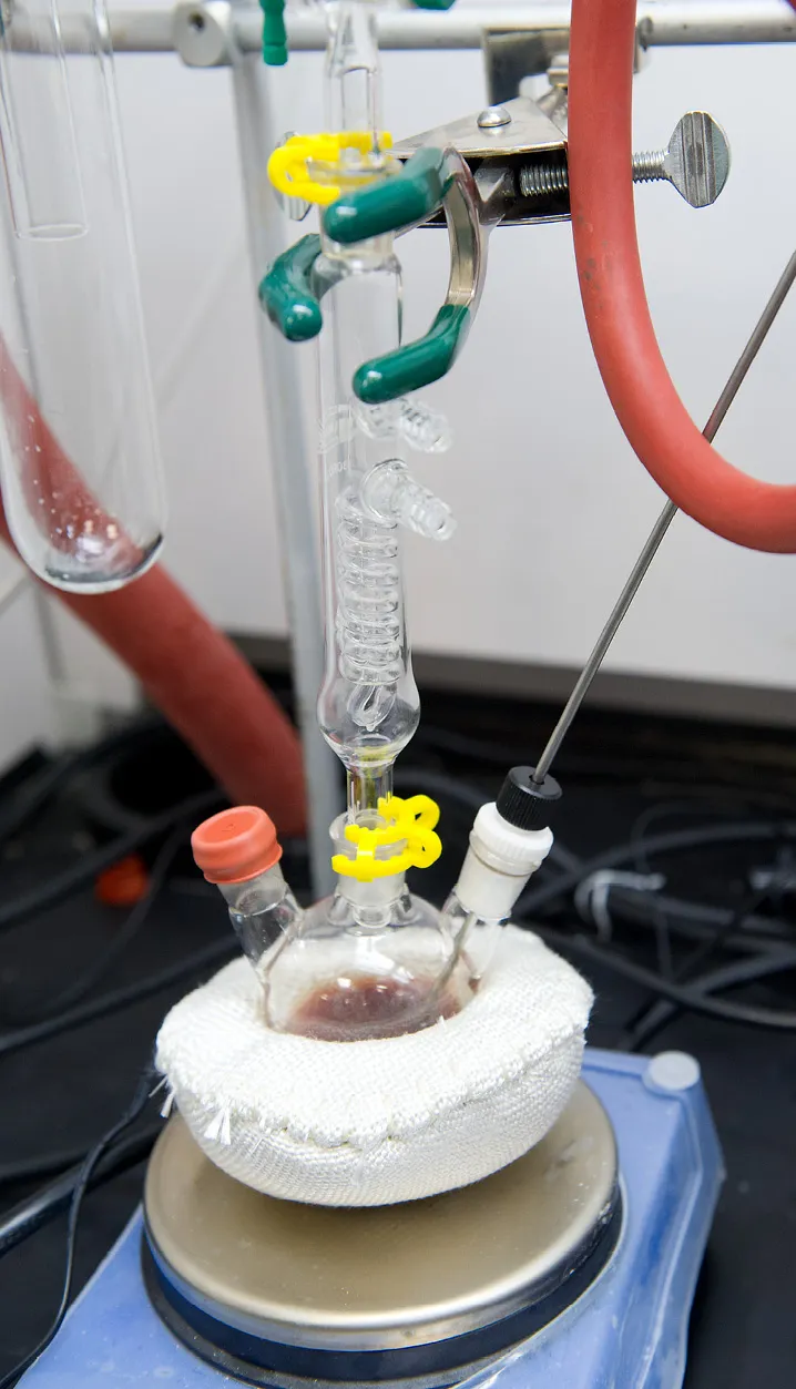 nanoparticle-synthesis-manganese-acetate.jpg