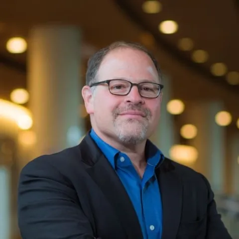 Headshot of Adam Berinsky
