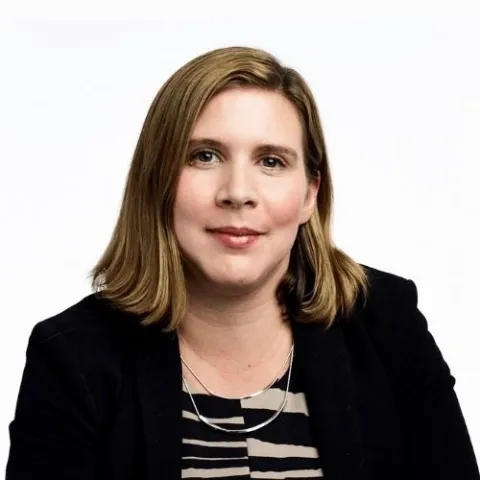 Headshot of Headshot of Caitlin Mueller 