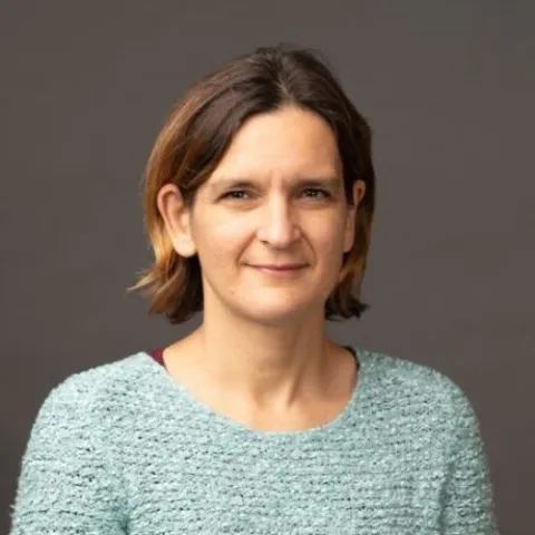 Headshot of Esther Duflo