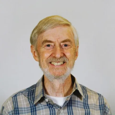 Headshot of Leslie Norford 