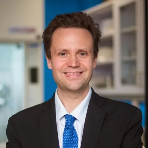 Headshot of Markus Buehler