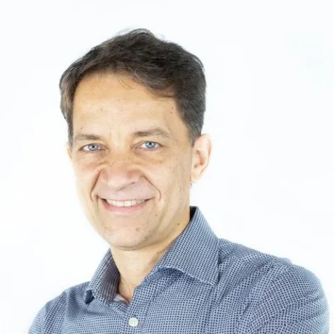 Headshot of Paolo Santi