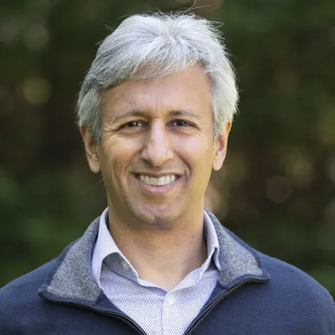 Portrait of Manish Bapna