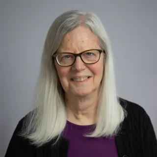 A headshot Nancy Stauffer