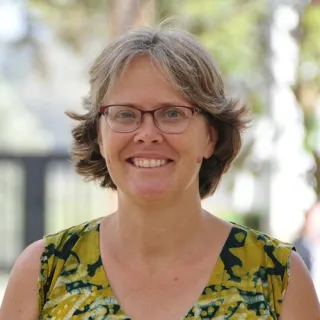 Headshot of Amy Smith