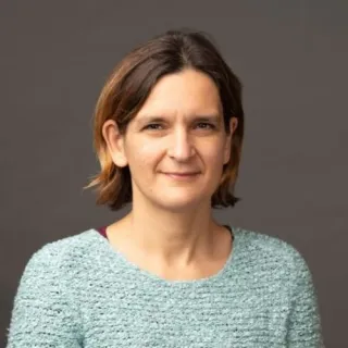 Headshot of Esther Duflo