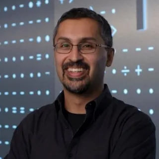 Headshot of Nicholas Roy
