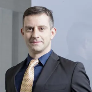 Headshot of Tonio Buonassisi
