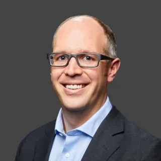 Headshot of Zachary Smith